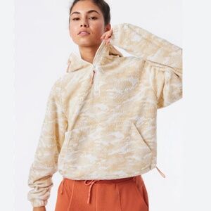 Outdoor Voices PrimoFleece Pullover Cloud Camo Quarter Zip